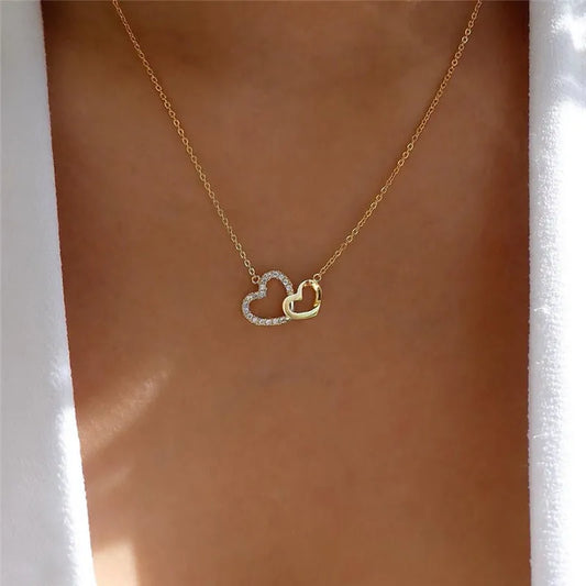 Romantic simple small heart shaped necklaces