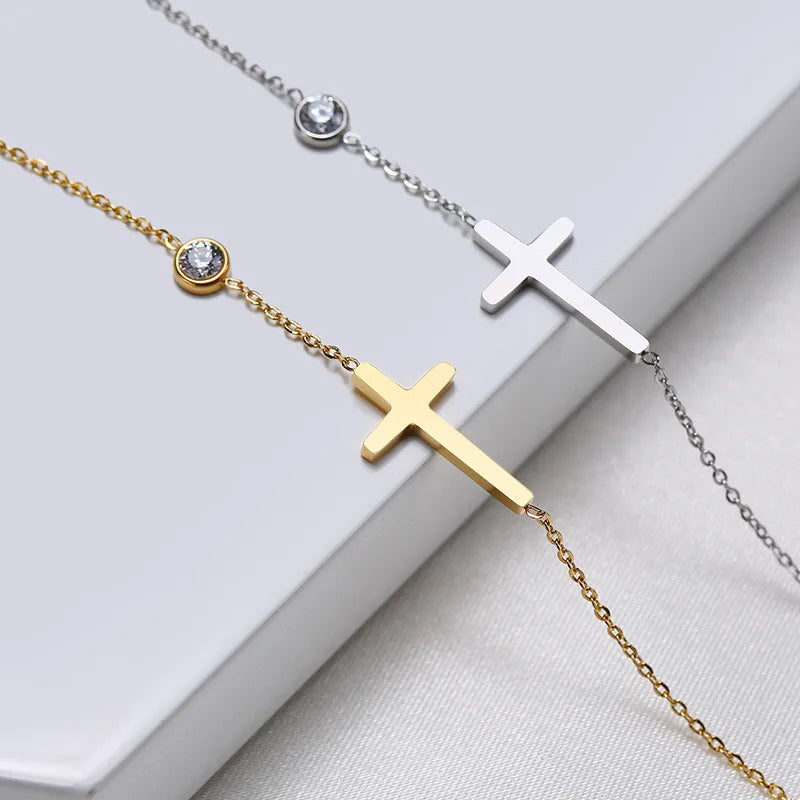 Lady Cross Bracelet