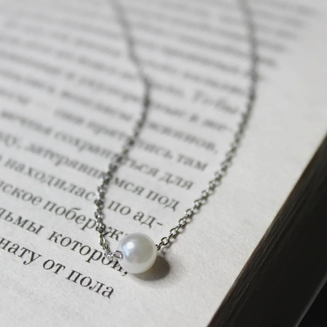 Stainless steel pearl necklace 